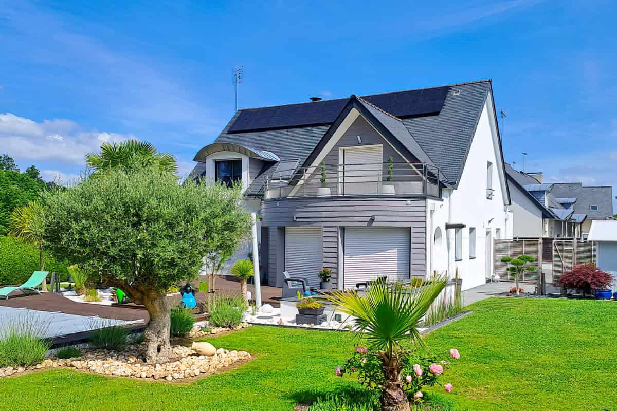 Adekwatts Puy-de-Dôme installation panneaux photovoltaïques