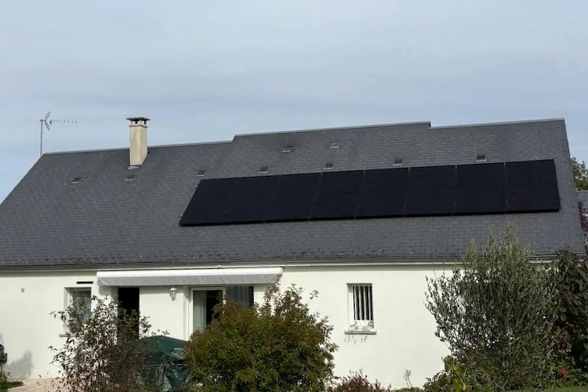 Artyseo installation de panneaux solaires photovoltaïques toiture