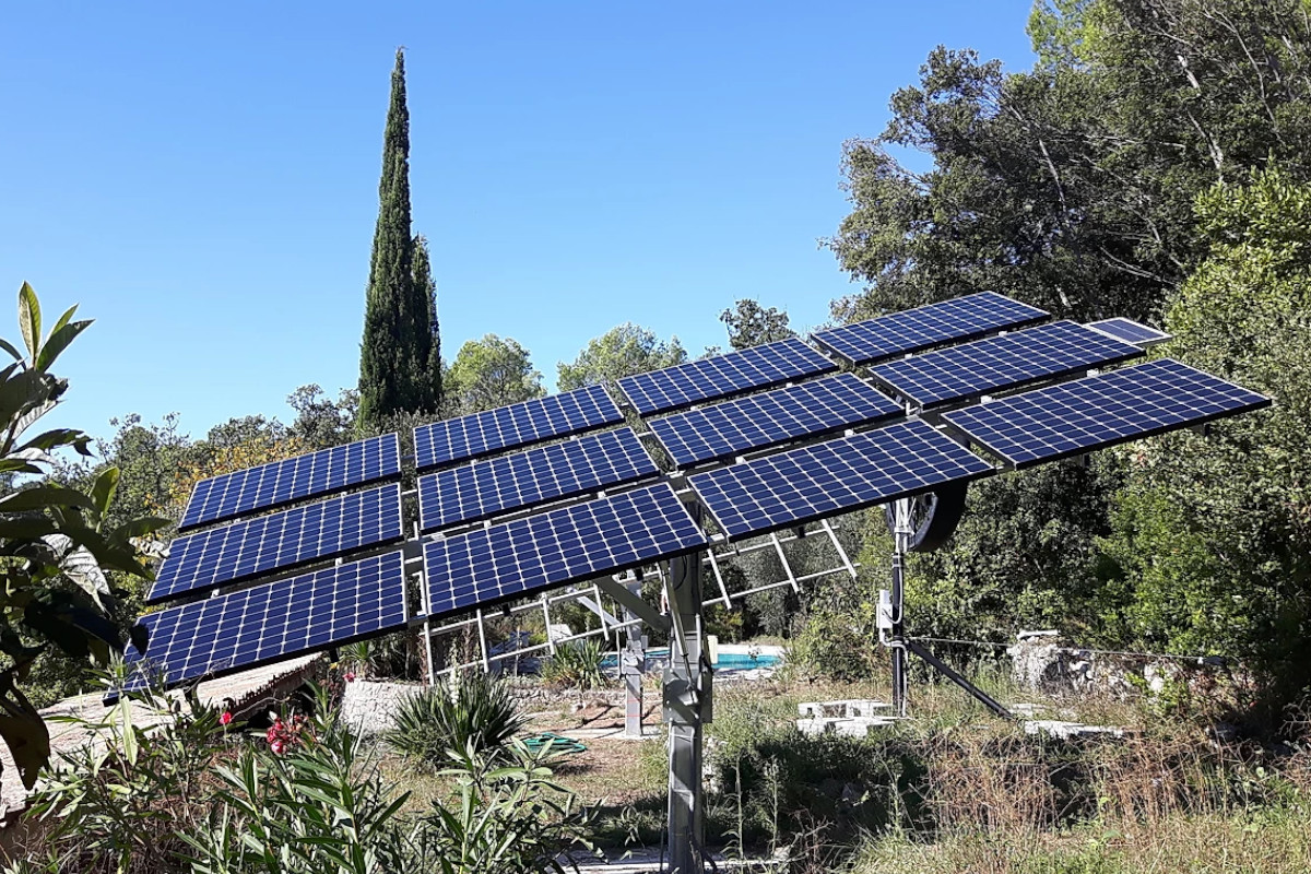 panneaux photovoltaïque azur système solaire
