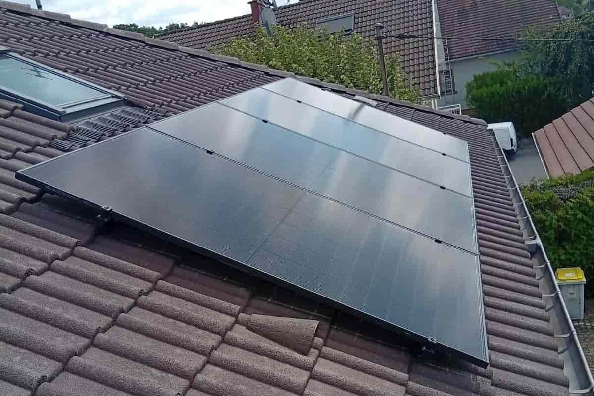 Panneaux solaires installés par Bel'Air Montbéliard