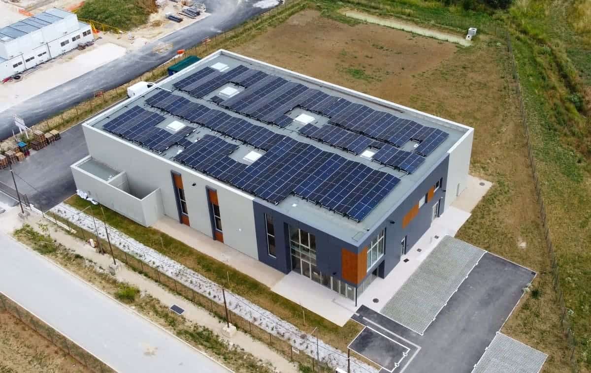 Clef Énergies panneaux solaires toit plat