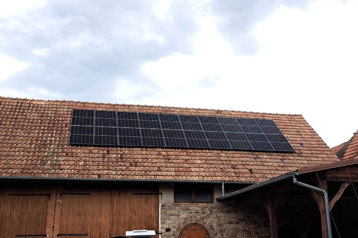 ETM-Schuring installation de panneaux solaires photovoltaïques toiture
