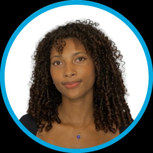 photo portrait of Aliénor Guibert