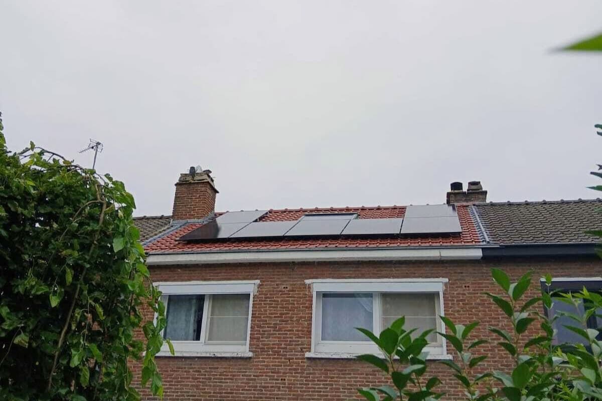 Pose de panneaux (4,25 kWc) dans le Nord