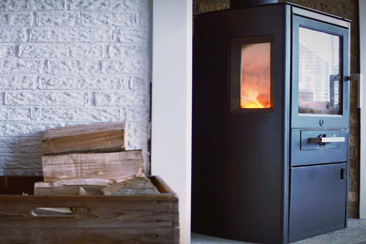 Prix Installation Poêle à Bois en 2025