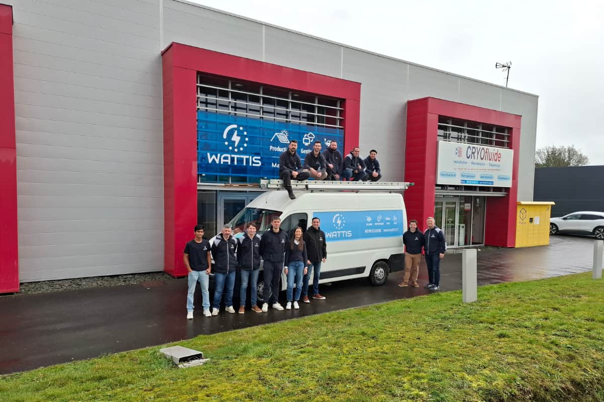 Pose panneaux solaires photovoltaïques Wattis