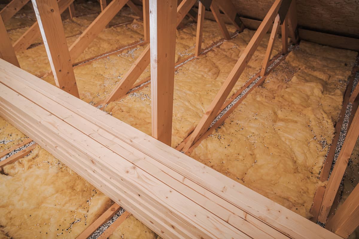 Isolation des combles à un euro en laine de verre